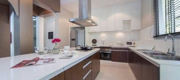 Вилла с 5 спальнями в Паттайя, Таиланд № 70249 14