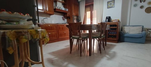 4-salle Appartement à Casagiove, Italy No. 23298 18