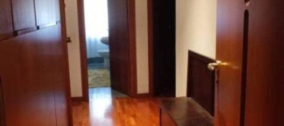 4-salle Appartement à Casagiove, Italy No. 23298 32