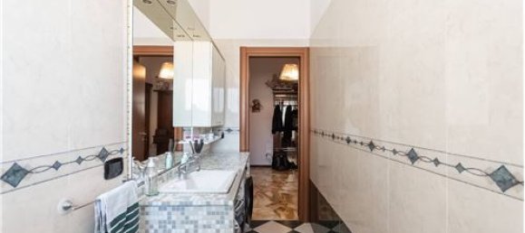 3 bedrooms Apartment in Genoa, Italy No. 279183 39