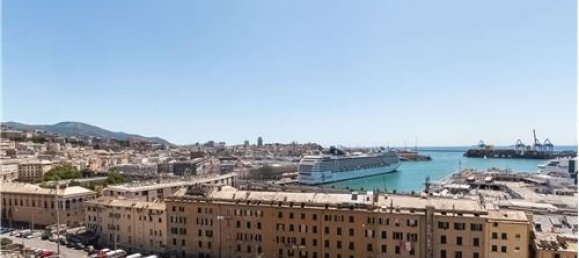 3 bedrooms Apartment in Genoa, Italy No. 279183 4