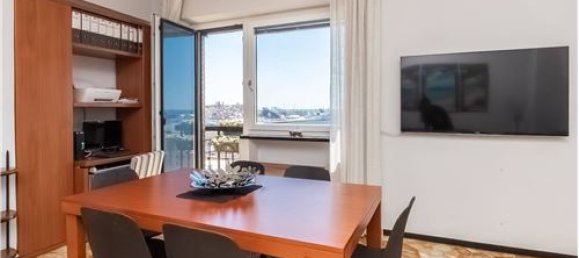 3 bedrooms Apartment in Genoa, Italy No. 279183 5