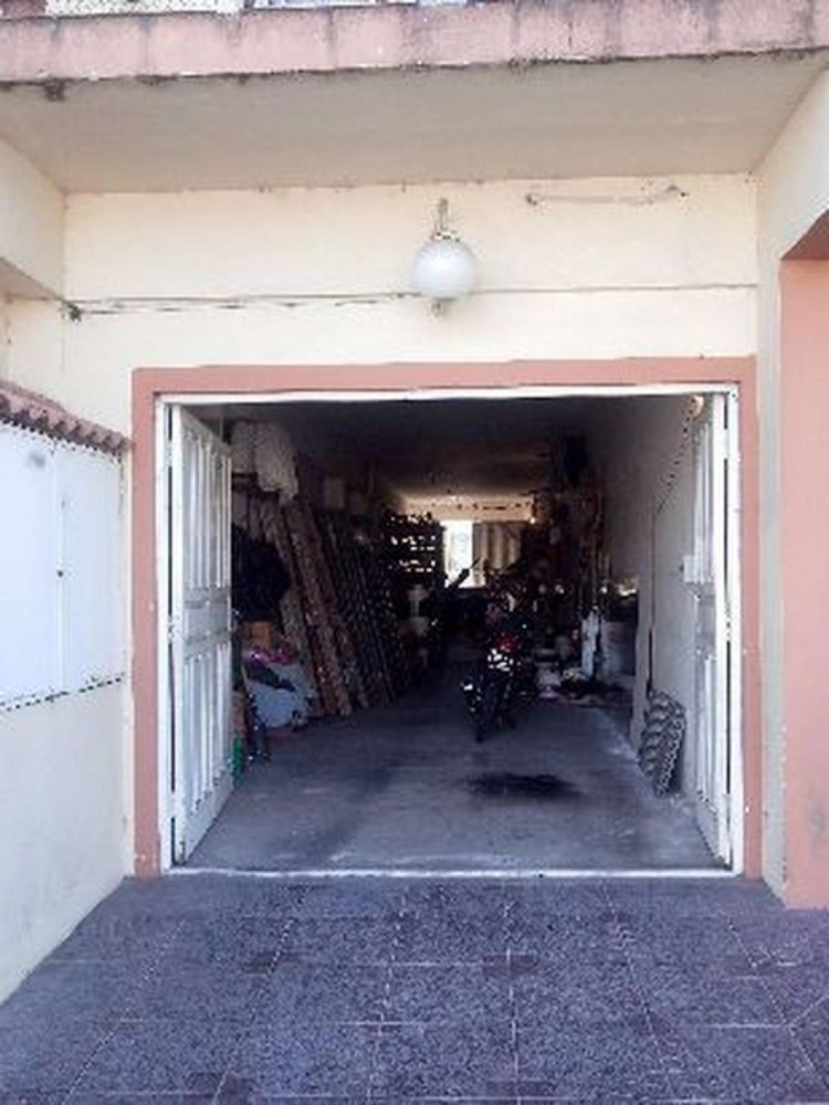 320m² Building in Mar del Plata, Argentina No. 108479