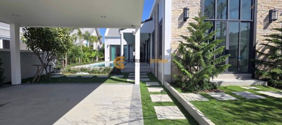 170m² House in Pattaya, Thailand No. 26436 4