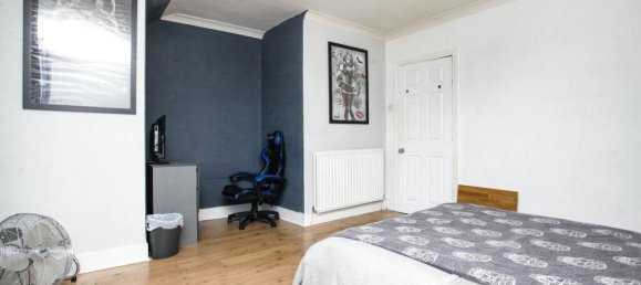 Дом с 4 спальнями в Давентри, Великобритания № 2191 13