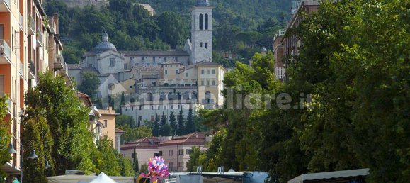 5 rooms Office in Spoleto, Italy No. 135985 9