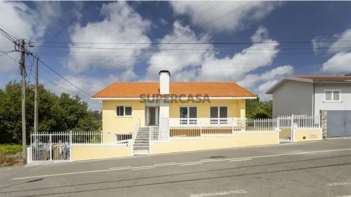 3 Schlafzimmer Haus in Argoncilhe, Portugal, Nr. 334145