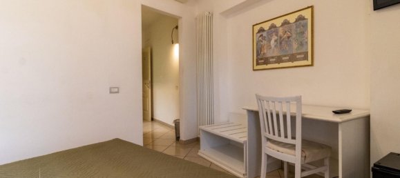 4 bedrooms Apartment in Siena, Italy No. 329341 33