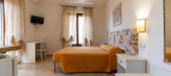 4 bedrooms Apartment in Siena, Italy No. 329341 20
