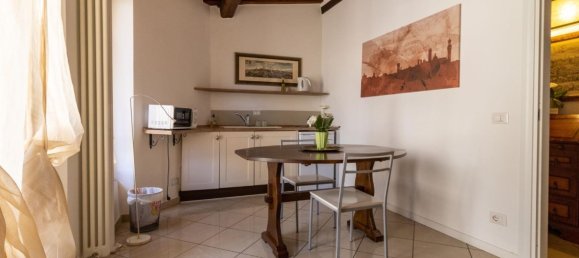 4 bedrooms Apartment in Siena, Italy No. 329341 3