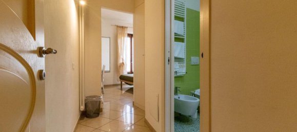 4 bedrooms Apartment in Siena, Italy No. 329341 25