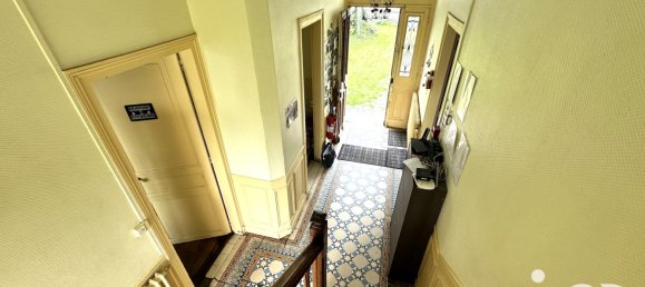 Дом с 5 комнатами в Вайи-сюр-Эн, Франция № 254928 4