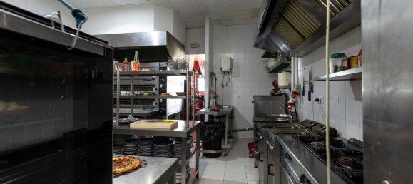 Propriété commerciale à Cadiz, Spain 150m² No. 145308 17