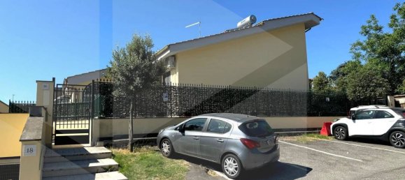 Вилла с 4 комнатами в Рим, Италия № 28606 33