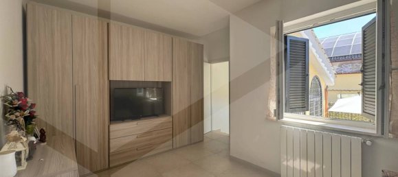 Вилла с 4 комнатами в Рим, Италия № 28606 11