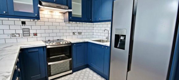 2 bedrooms Apartment in London, United Kingdom No. 13472 7