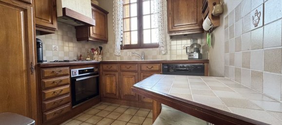 2 bedrooms House in Puiseux-en-France, France No. 285965 4