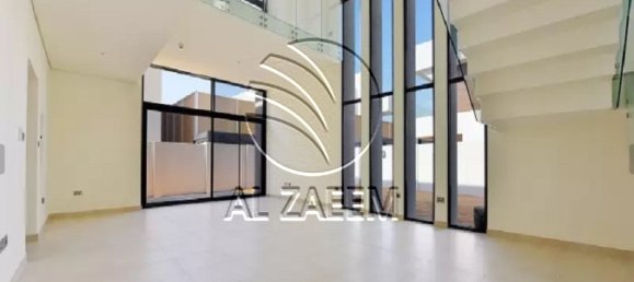 Villa de 4 dormitorios en Yas Island, UAE No. 108928 4