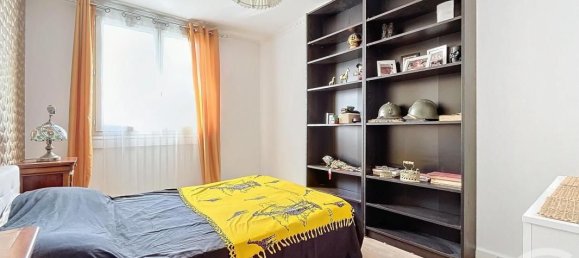 3 Schlafzimmer Wohnung in Troyes, France, Nr. 252408 5