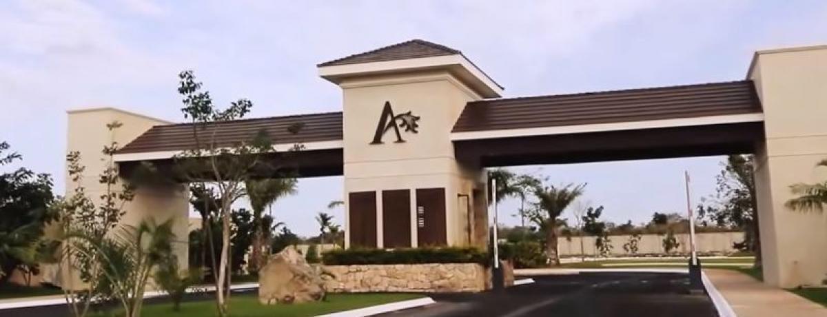  Land in Merida, Mexico No. 107818