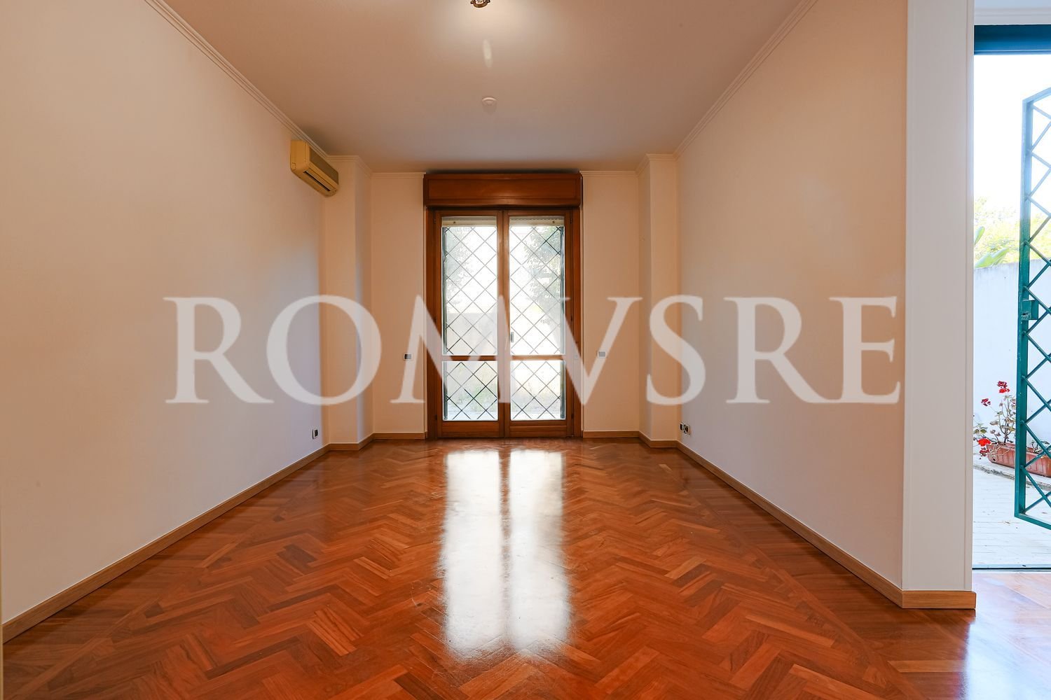 3 chambres Appartement à Rome, Italy No. 348265