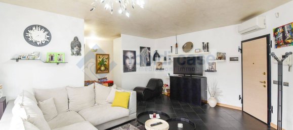 Квартира с 3 спальнями в Джуссано, Италия № 173084 4