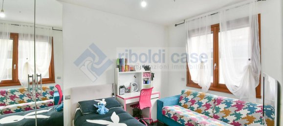 Квартира с 3 спальнями в Джуссано, Италия № 173084 29