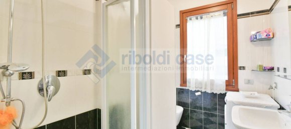 Квартира с 3 спальнями в Джуссано, Италия № 173084 26