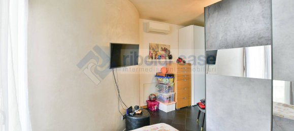 Квартира с 3 спальнями в Джуссано, Италия № 173084 23