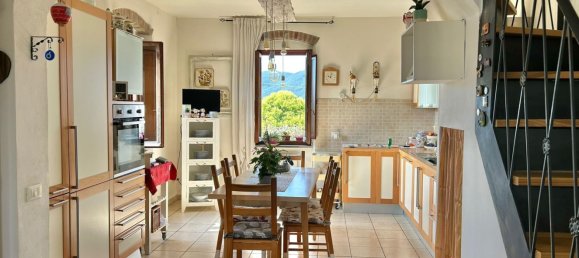 4-salle Appartement à Sarzana, Italy No. 286339 9