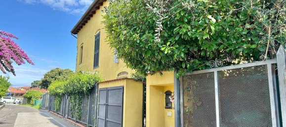 4-salle Appartement à Sarzana, Italy No. 286339 40