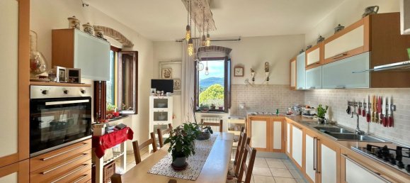 4-salle Appartement à Sarzana, Italy No. 286339 7