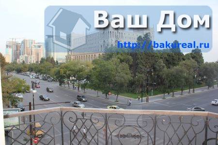 Квартира с 6 спальнями в Баку, Азербайджан № 324