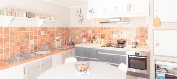 3 bedrooms House in Mallemoisson, France No. 206001 7