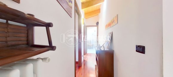 3-Zimmer Doppelhaus in Seregno, Italy, Nr. 309366 10