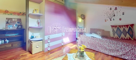 3-Zimmer Doppelhaus in Seregno, Italy, Nr. 309366 16