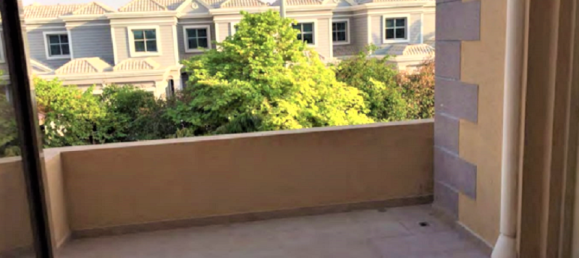 Villa de 5 dormitorios en Falcon City of Wonders, UAE No. 6454 11