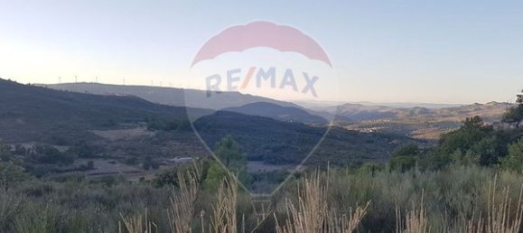 90000m² Land in Sernancelhe, Portugal No. 90062 11