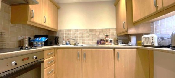 Apartamento T2 em Leatherhead, United Kingdom N.º 13846 2