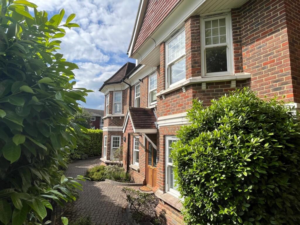 Apartamento T2 em Leatherhead, United Kingdom N.º 13846