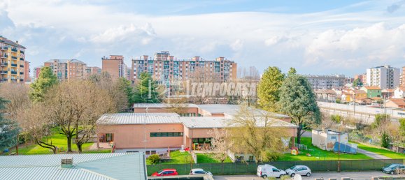 Apartamento T2 em San Donato Milanese, Italy N.º 100336 17