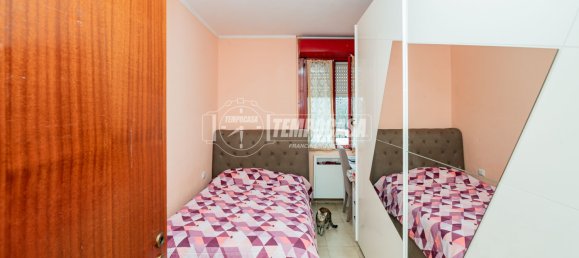 Apartamento T2 em San Donato Milanese, Italy N.º 100336 3