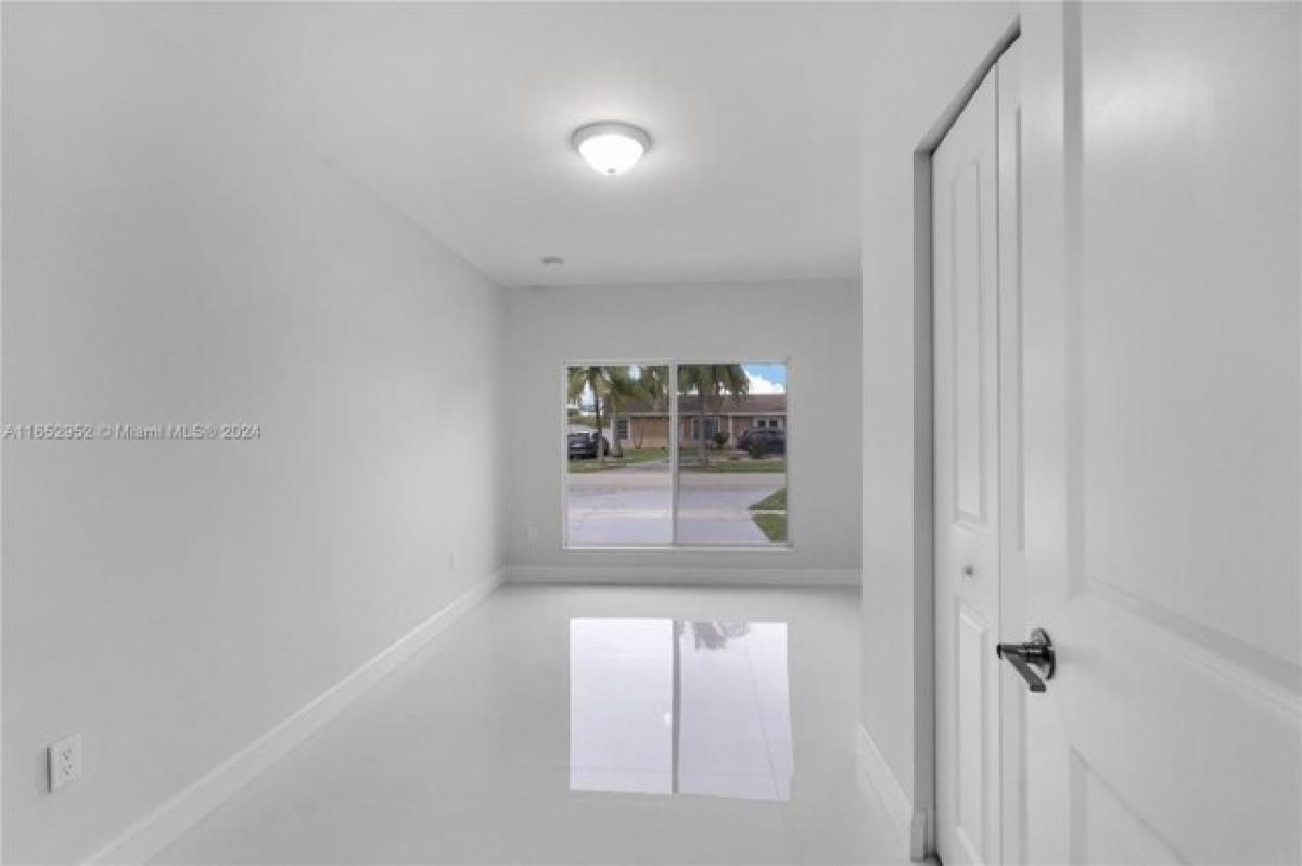 Casa T4 em Miami, USA N.º 215610