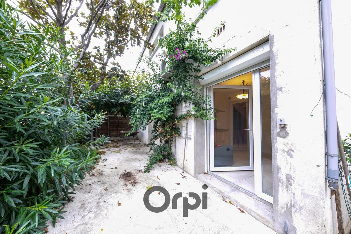 Villa de 2 dormitorios en Pyrenees-Orientales, France No. 345165