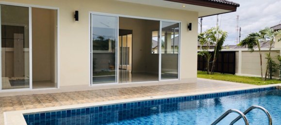 3 bedrooms Villa in Pattaya, Thailand No. 20074 4