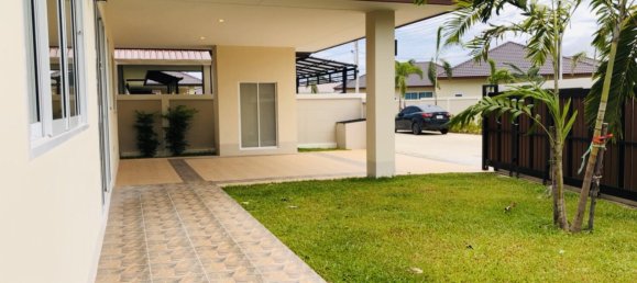 3 bedrooms Villa in Pattaya, Thailand No. 20074 8