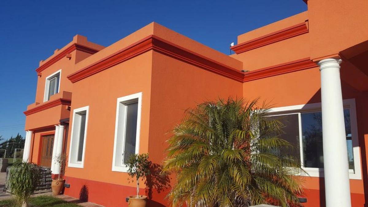 3 bedrooms Farm in Exaltacion de la Cruz, Argentina No. 39449