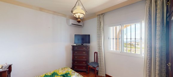 5 bedrooms House in Sedella, Spain No. 43051 17