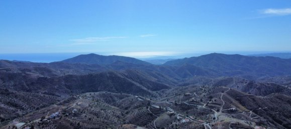 5 bedrooms House in Sedella, Spain No. 43051 37