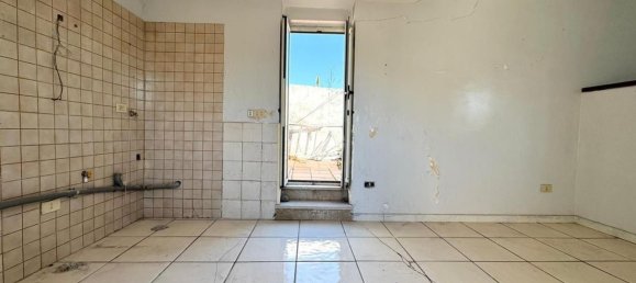 Apartamento de 4 divisões em Naples, Italy N.º 82270 28